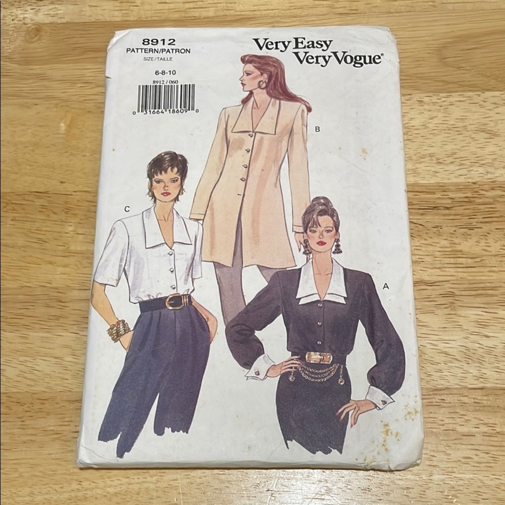 Very Easy Very Vogue Sewing Pattern 8912 Misses' Blouse & Tunic Sz 6-8-10 Uncut